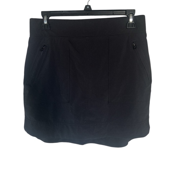 Athleta Black Skorts Versatile Classic Design Sz 6 - Picture 1 of 7